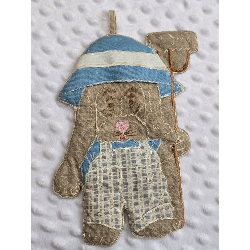 Quilted Handmade Puppy Dog Kitsch Wall Hanging Potholder Hobo Overall Sam Decor